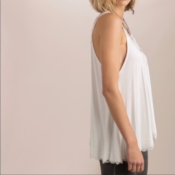 Last—Lace Detail Tank - Picture 3 of 3
